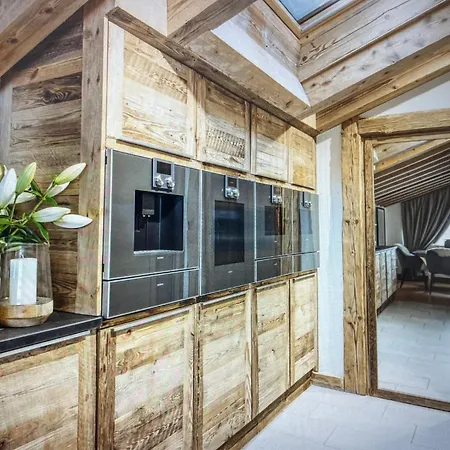 Crystal Chalet